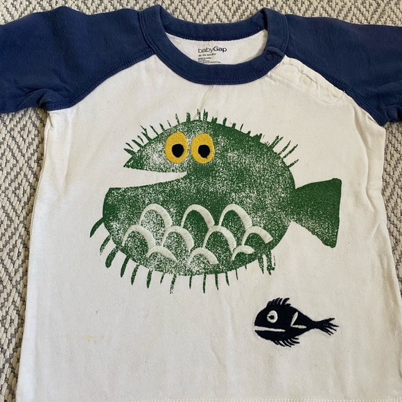 18month OshKosh Denim Shortalls & Gap s/s - Picture 6 of 8